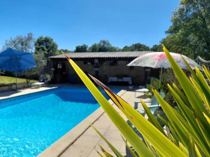 Les Demeures De La Laigne Bed and Breakfast Allas-Bocage Exteriör bild