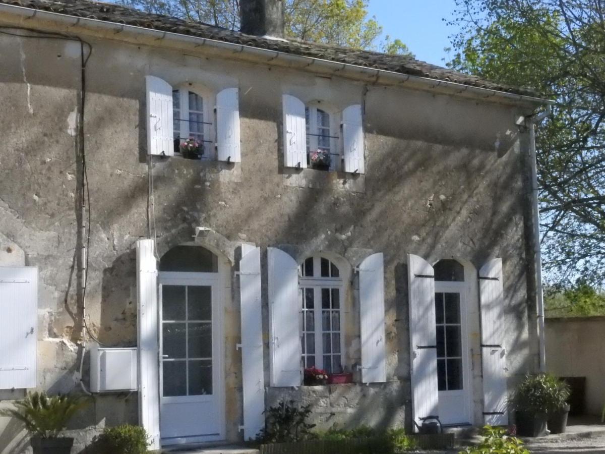 Les Demeures De La Laigne Bed and Breakfast Allas-Bocage Exteriör bild